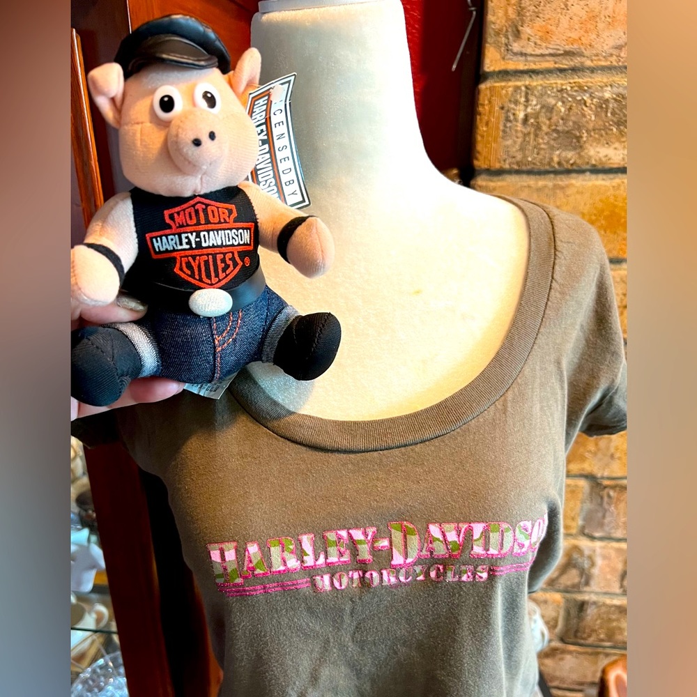 New Women’s Harley Davidson Teeshirt